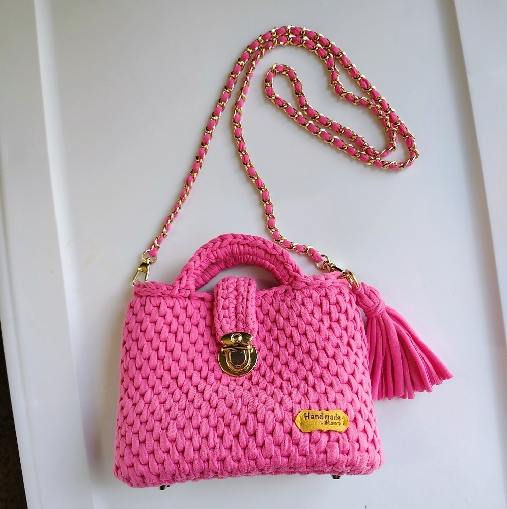 Handmade Pink Mini Knit Crossbody Bag with Gold Chain